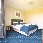 Hotel El Capitan Naehe Movie Park 3*