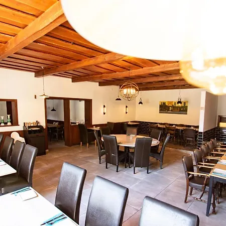 El Capitan Naehe Movie Park Otel 3*