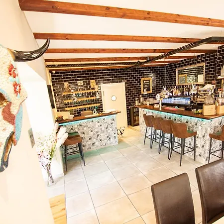 Otel El Capitan Naehe Movie Park Schermbeck