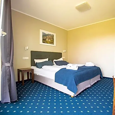 El Capitan Naehe Movie Park Hotel