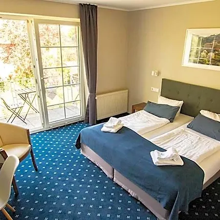 El Capitan Naehe Movie Park Hotel 3*