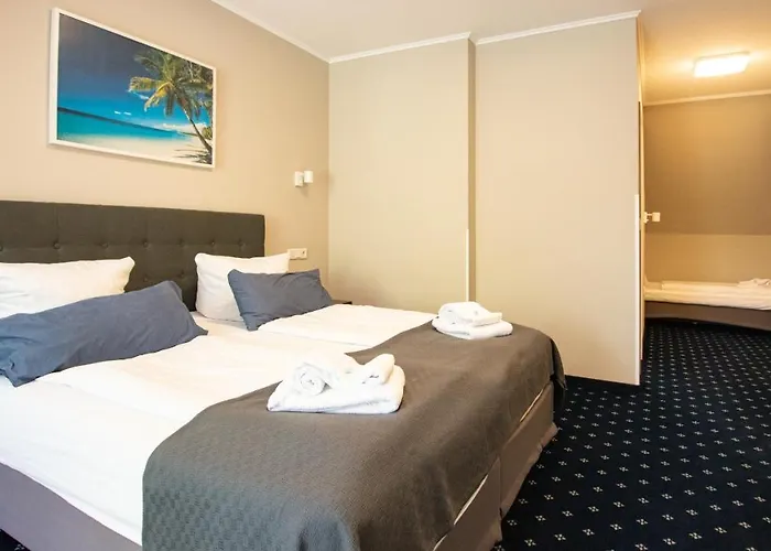 Hotel El Capitan Naehe Movie Park 3*