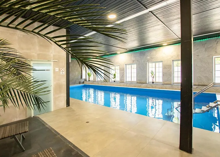 El Capitan Naehe Movie Park Hotel