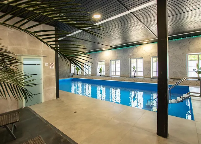 El Capitan Naehe Movie Park Hotel 3*